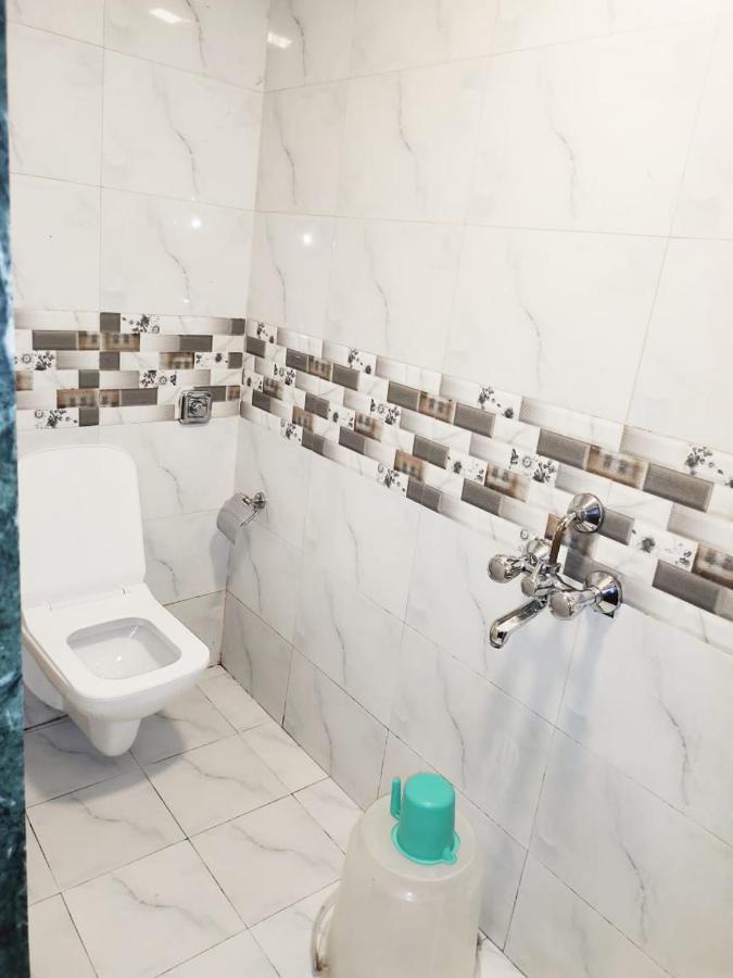 Hotel Golden Galaxy - Santacruz East Βομβάη Εξωτερικό φωτογραφία